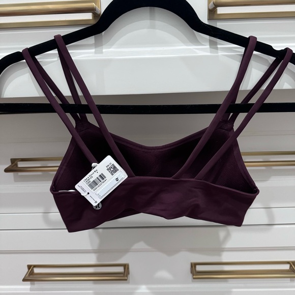 NWT Lululemon like a cloud bra size 4 - Red Maroon - Picture 6 of 6